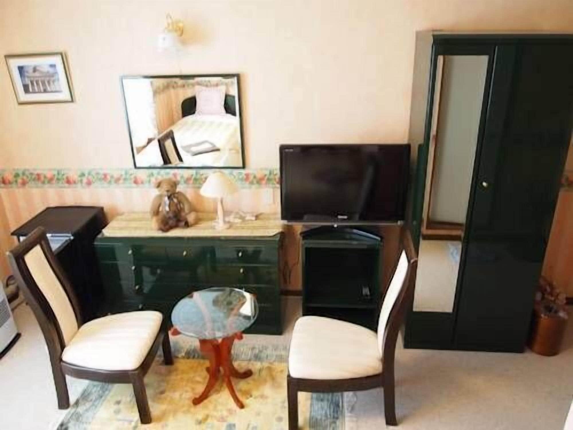 Petit Hotel Corinthian Rebun Luaran gambar