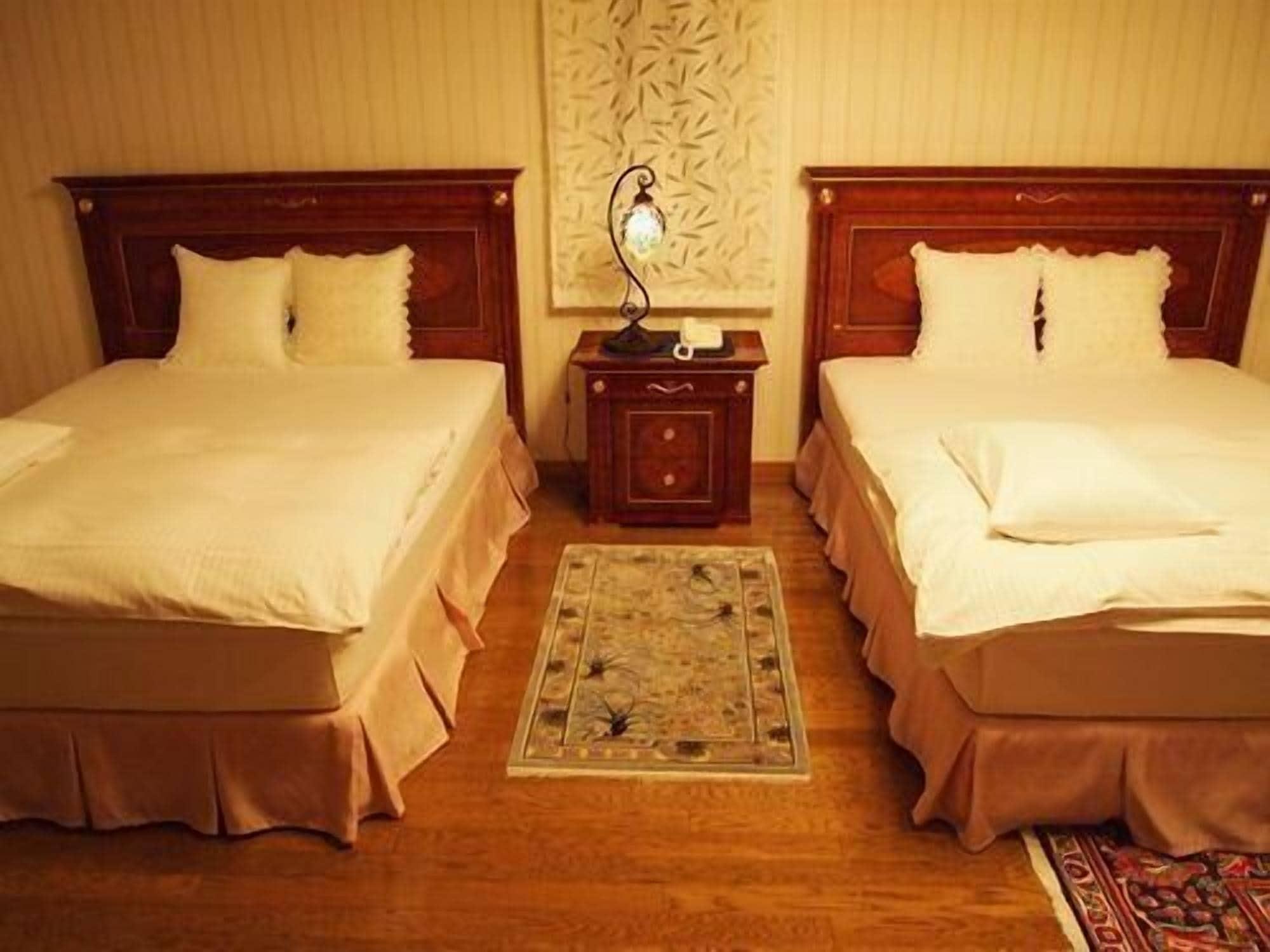 Petit Hotel Corinthian Rebun Luaran gambar