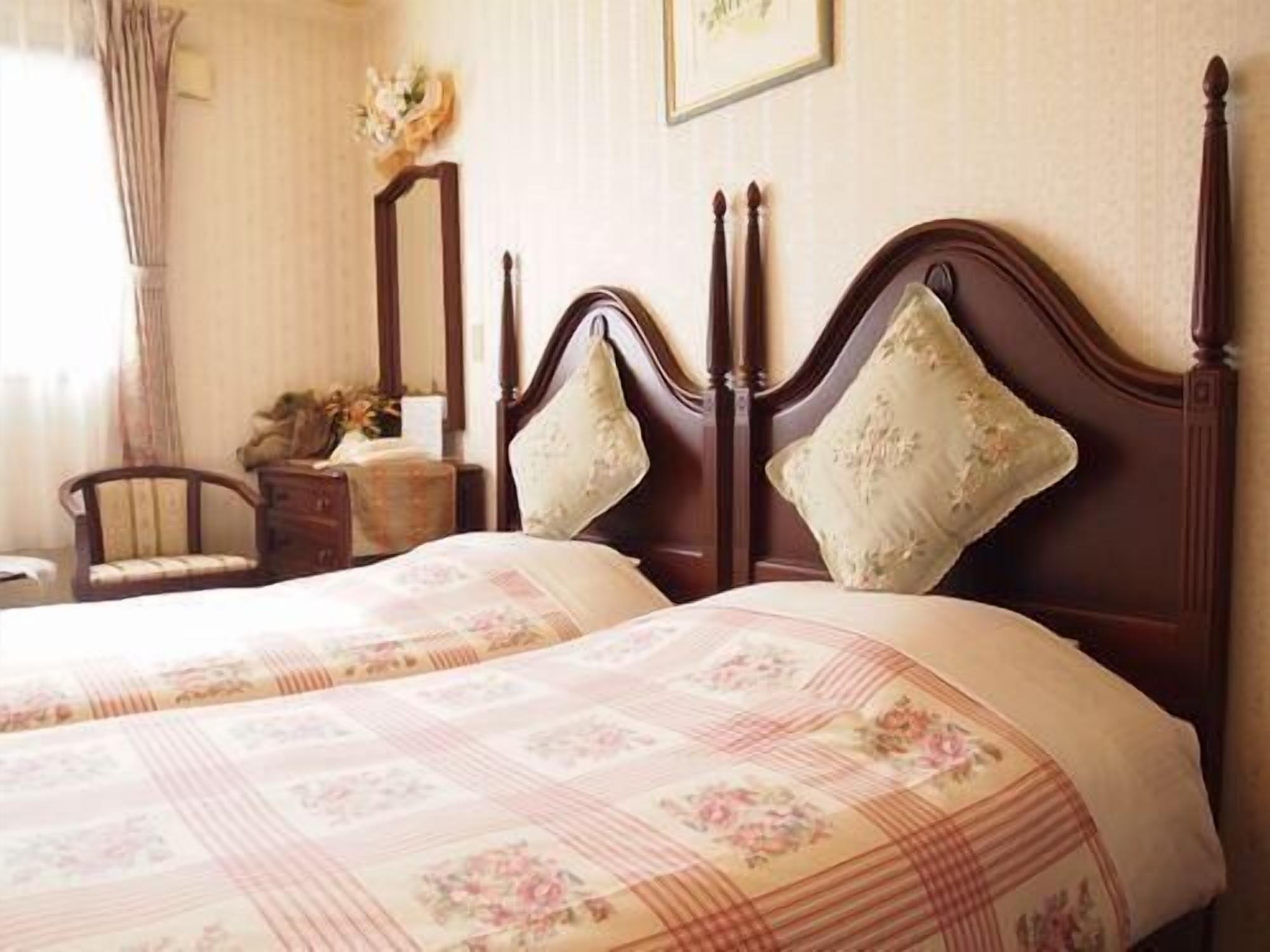 Petit Hotel Corinthian Rebun Luaran gambar