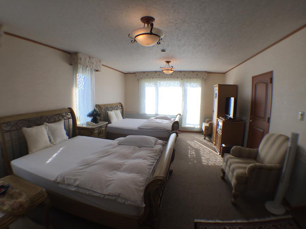 Petit Hotel Corinthian Rebun Luaran gambar